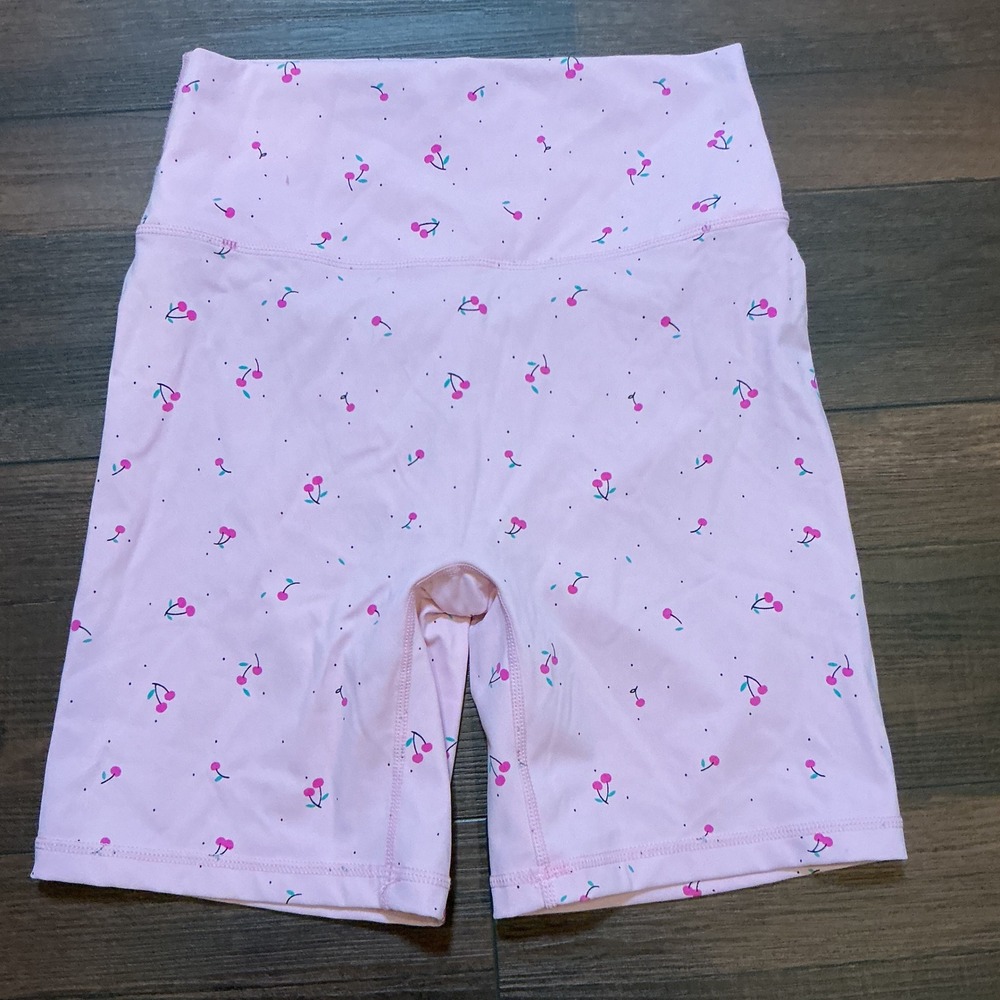 Astoria Activewear Cherry Print Scrunch Butt Biker Shorts Pink Large Workout